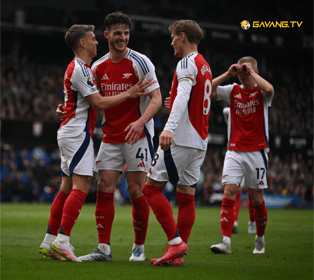 Declan Rice – "Cỗ máy chiến đấu" định nghĩa lại vai trò tiền vệ phòng ngự